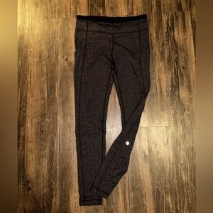 Grey Lululemon leggings
